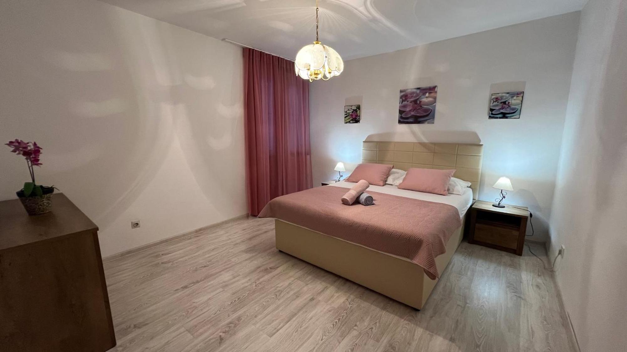 Lilikoi Apartment Mostar Esterno foto